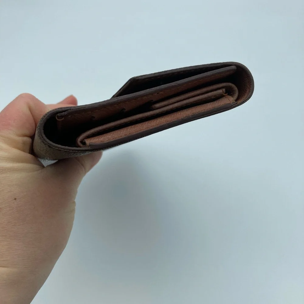 LOUIS VUITTON MONOGRAM INTERNATIONAL WALLET